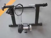 TIG 訓練台:自行車,腳踏車 / 20“磁控式/健身車/訓練/健身/訓練台/公路車/小折適用/工廠自銷,特惠專案