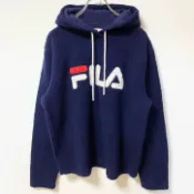 【DOKODEMO】古著 FILA 長袖羊毛連帽套頭衫，帶有海軍藍色大標誌，尺寸 L，適合秋冬穿著