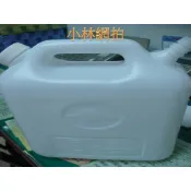 大量可預訂 沒油救星雙象牌油桶 2公升 2L 3L 4L 1加侖5公升台灣製耐酸鹼儲水塑膠桶水桶手提蓄水
