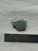【藏家級標本】小梅窯 黑胎龍泉 釉水好 開片紋明顯 龍泉窯 龍泉青瓷 藏家級標本 宋 研究 收藏 瓷片 標本