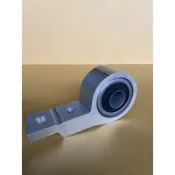 【J2汽車零件】NISSAN三角架鐵套 X-TRAIL 2.0/2.5（大）