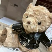 旺旺香氛小屋 【台北101】22周年 紀念品 泰迪熊 熊熊 allsaints 皮衣 週年 收藏品 限量 聯名 紀念熊｜夏季推薦⚡專櫃 品牌香氛