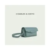 (店+)CHARLES&KEITH秋季女包CK2-80782422簡約寬肩帶斜挎小方包信封包 CHARLES&KEITH