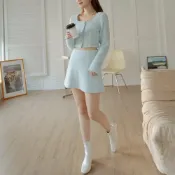 AIR SPACE LADY 氣質傘狀絨毛短裙(白/淺藍) 女裝 現貨