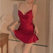 【Muses】冰絲性感睡衣 連身裙睡衣 吊帶睡衣 冬天睡衣 柔軟舒適 收腰開衩 素色純慾 冰涼睡衣(40-60kg)