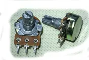 單聯電位器 B250K 三腳 15MM柄長 臥式 ( 配螺絲 WH148)