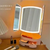 思樂小舖 貝殼智能化妝鏡子led帶燈補光台式桌面三折疊梳妝美妝女生日禮物 鏡子 桌面鏡 化妝鏡 擺拍道具