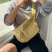 (店+)【LEESA】月亮包\尼龍包包\斜背包女\包包\韓版\學生包包\側背小包\餃子包\側背包女