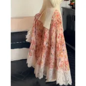 【三宅褶皺】幻彩漣漪 莫奈印象 橘色碎花蕾絲拼接壓褶半身裙 百褶裙 碎花長裙 三宅洋裝 三宅女裝 碎花半身裙 春夏女裝