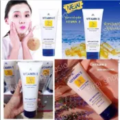 AR Vitamin E Rejuvenating Whip Facial Wash 維他命E亮白潤膚洗面乳