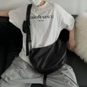 MoonDy 男包包 馬鞍包 斜背包 側背包 尼龍斜背包 防水側背包 韓國包包 大包包 黑色包包 休閒包包 情侶包包 男生禮物 254