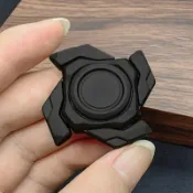 Tornado Dart EDC Hand Spinner 時尚迷你裝甲開口指尖陀螺金屬指尖陀螺玩具減壓和專注力玩具