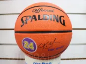 缺貨中 NBA球員球 湖人隊 布萊恩 簽名球 Kobe Bryant  SPA83021 另賣 nike 籃球 球袋