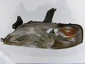 福特 你愛他 LIATA 馬自達 323 95 大燈 頭燈 尚有各車系大小板金,引擎,底盤零件 歡迎詢問 