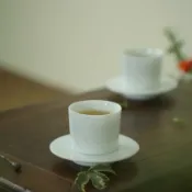 全球選品1館 生活百貨 意叄手作湖田窯影青瓷中式復古送禮茶具杯墊聞香杯套組50ML茶器