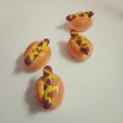 芥茉香腸大亨堡 大亨堡 擬真食物 耳環 吊飾 手作 (單筆滿百才會出貨)