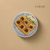 EMJOUR 雙面刺繡吊飾 - 臭豆腐 | 台灣小吃 趣味 食物 紀念品 禮物 鑰匙圈 包包配件