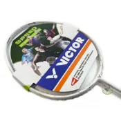 (店+)【VICTOR 勝利體育】五羽倫比 免運費 VICTOR 勝利 JS-T1 H 淺灰 羽球拍 羽毛球拍 羽拍 極速 JETSPEED 勝利羽球拍