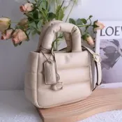 COACH Mini Pillow 絎縫皮革手提斜背兩用包/托特包(米白)