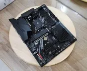 【。。】二手超值美品 技嘉 B550 AORUS ELITE AM4 Ryzen 主機板 可參考 X570S