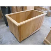 100%台灣肖楠3.5尺方型泡澡桶105x65x58公分(沒上漆)重油味道濃郁特價出清請先詢問庫存(有時沒在店請先連絡)
