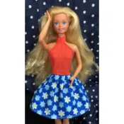 現貨 Barbie 芭比露背洋裝 銷售不含芭比娃娃