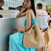  大容量 沙灘包 草編包 夏日度假風拉菲草編包大容量百搭休閒旅遊沙灘包單肩鏤空編織包女 休閒渡假風 側背包 編織包