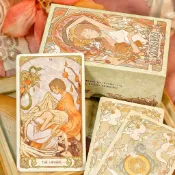【靈感空間】✓獨家選物🌹摩拉維亞塔羅牌|慕夏筆鋒融合拜占庭|通行版|星菱卡（中文指南）