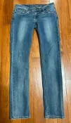 二手 LEVIS 女生 Demi Curve  低腰 直筒 牛仔褲 尺寸：27腰