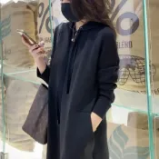 (店+)【ROCU 若初】純色抽繩連帽長袖寬鬆直筒中長裙連身裙洋裝-共2色-31537(M-2XL可選)