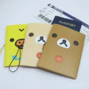 🍀臺灣出貨🍀輕鬆熊卡通小鷄頭型3D立體護照套PU護照夾證件卡套懶懶熊手帳本套禮物