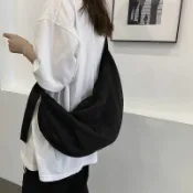 喜挖2店 工裝包斜後背包女餃子包黑色機能大學生大容量休閒單肩包揹包男包包