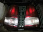 日產 Serena QRV 2.0 尾燈一對 #Q31 廉售先問 得標1螺絲