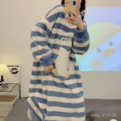 【上新】珊瑚絨睡裙秋冬韓版可愛長款保暖加厚法蘭絨睡衣 連體長袖睡衣 保暖睡裙子 可外穿居家服 韓版女生睡衣 連身裙
