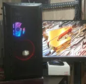 Taipei Golden **頂級-i7-7700主機* D4-32G **1050-**M2+1TB硬碟**