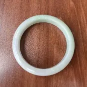 春帶彩 芙蓉種 手鐲 / 58.1 / 18.4圍 天然緬甸A貨翡翠(玉質細膩 氣質感加分)