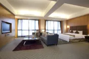 【Lion Travel 雄獅旅遊】台灣 台南 Tainan 致穩人文商旅 JUSTWIN GRAND HOTEL 加購高鐵 親子 商務 部分含早餐 部分免費取消