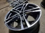 阿傑原廠鋁圈18吋BMW5孔112F401系列F442系M Sport料號36118092352有1個不含胎一個2300