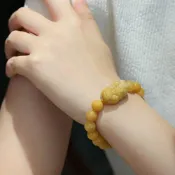 (店+)【EMMA SUE】貔貅手鍊 黃玉貔貅   玉器 飾品 貔貅 玉墜 招財 手鍊 手串 禮物 男生手鍊 金絲玉 玉手鍊 本命年 避邪