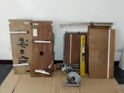 神佢鍊條式木工鋸台 3尺x4尺 工作檯含修邊機孔（附支撐桿、電線、力山GC1950強力溝切機）-1