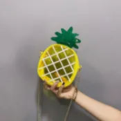 😃現貨隔日配❤️ 夏天海灘超百搭～～～～～　透明 果凍包 菠蘿 鳳梨包 鏈條包 斜背包 側背包 小包包
