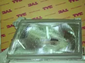 TOYOTA 99  SURF 瑞獅  大燈  TYC 右邊 乘客邊