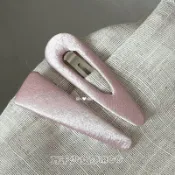 法式温柔风豆沙粉缎面发夹显白显嫩刘海夹少女发饰碎发侧边夹子BB夾