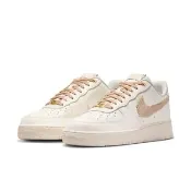 【NIKE 耐吉】運動鞋 休閒鞋 男鞋 AIR FORCE 1 07 LV8 ESS+ AF1 編織 卡其白 (IR7011121)