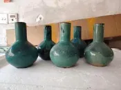 虧本處理七個石灣窯綠釉曉花瓶，天球瓶，曉叉瓶，期時粘帶得佬物件，每個督事純首公製作，沒有一模一樣得，做生意得貨