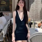 黑色純欲性感深v領背心連衣裙女2026新款收腰顯瘦千金包臀短裙 夏季洋裝女 夏季連身裙女 韓系顯瘦洋裝女