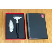 德國雙人牌 ZWILLING 不鏽鋼異味皂+蔬果削皮刀禮盒組 刨刀 異味去腥皂 超薄皮革鑰匙圈指甲刀 指甲剪 指甲鉗