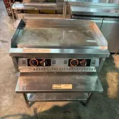 達慶餐飲設備/八里中古倉庫/中古商品/營業用/ 電點式煎台/鐵板煎台/瓦斯煎台/早餐煎台/餐車煎台/煎板爐