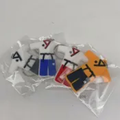 柔道吊飾 柔道鑰匙圈 跆拳道道帶吊飾 小黑帶吊飾 禮品 小禮物 客製化 跆拳道服鑰匙扣掛件柔道衣服造型PVC掛飾紀念品包
