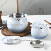 【開發票/統編】油罐 陶瓷耐高溫潑辣家用子罐 專用儲油罐 帶蓋廚房罐子 裝油辣椒 豬油罐 帶濾網 防漏防塵設計 儲油神